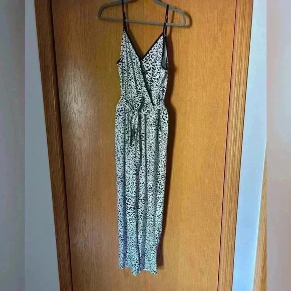Leopard jumpsuit Faux wrap jumpsuit L - Picture 1 of 10